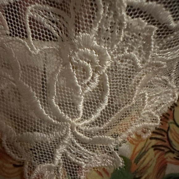 Victoria's Secret White Floral Satin Lace-Trim Cami with Red & Pink Flowers - Picture 2 of 3